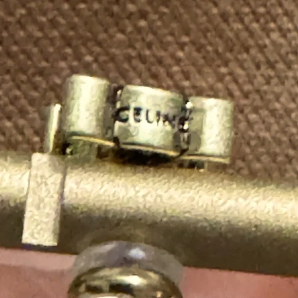 - New - Mini “fashion” earrings. “ price is firm” - Picture 4 of 4